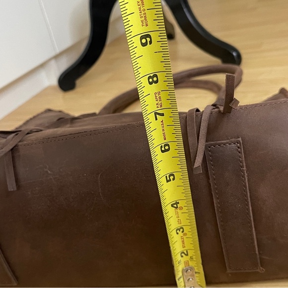 TAJU Large Leather Handmade Tote Vintage Brown with Hair on hide and fringe. - Picture 5 of 14